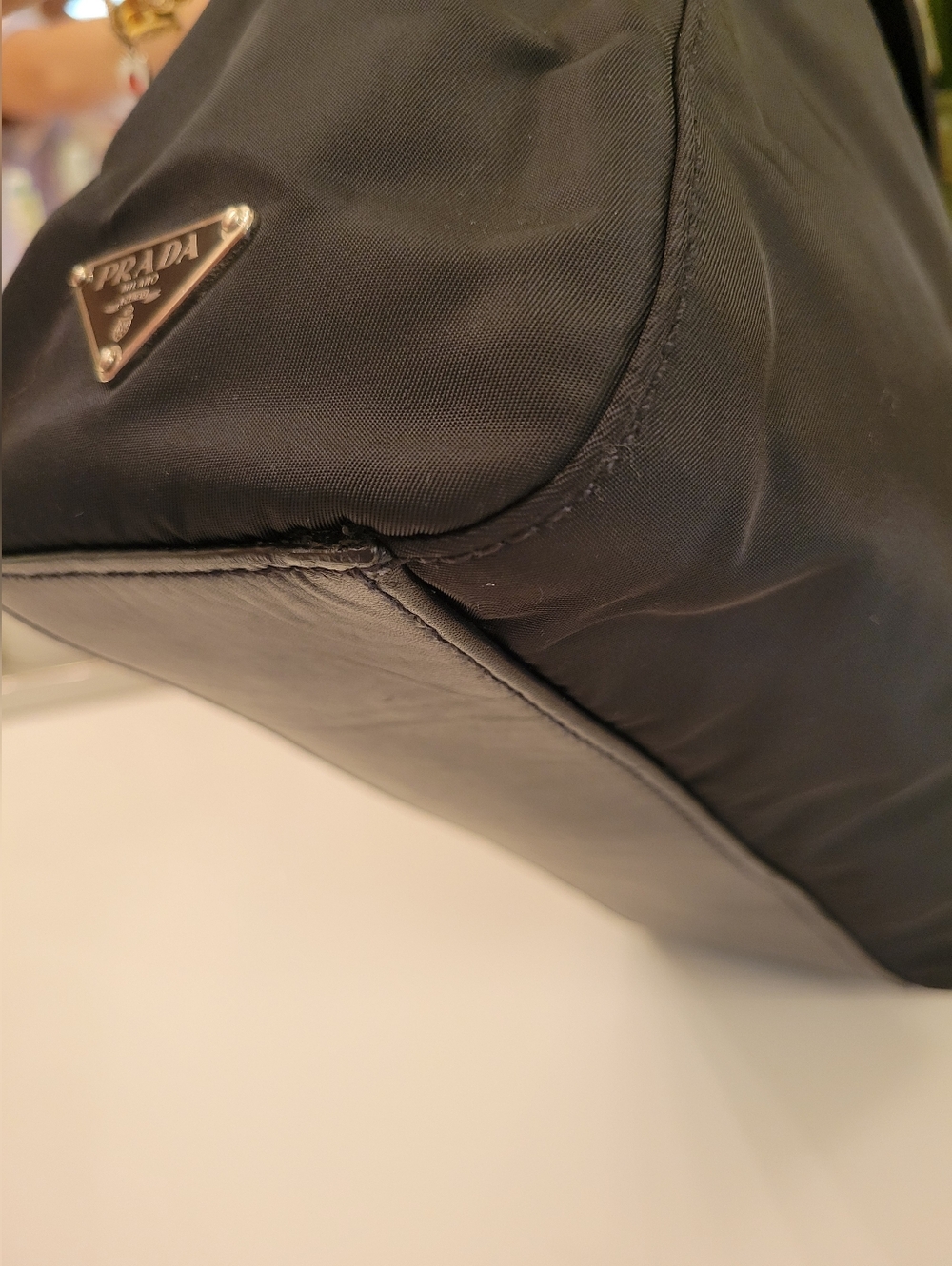 Prada Archive Black Leather & Nylon Shoulder Bag - Picture 7 of 16